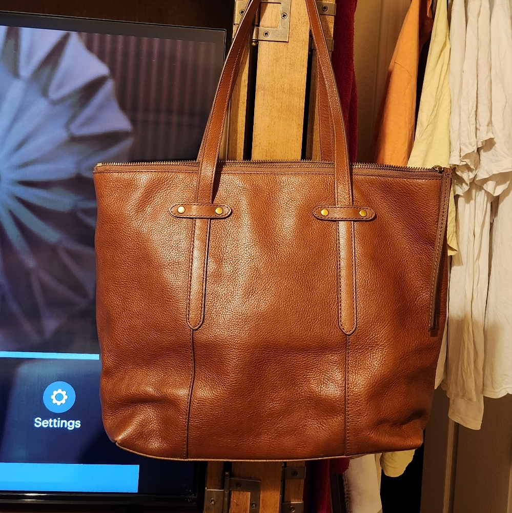 Fossil Brown Tote purse